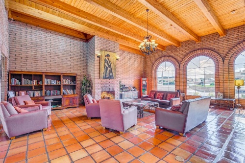 Sierra Suites image 18