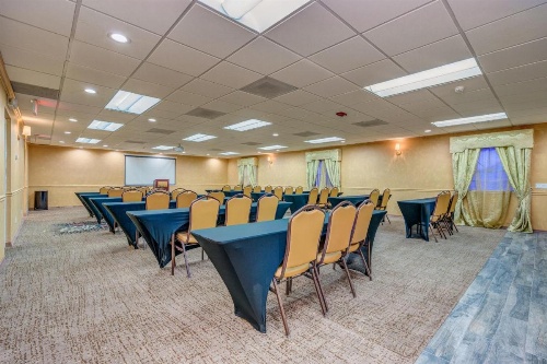 Sierra Suites image 32