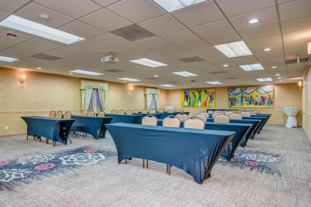 Sierra Suites
